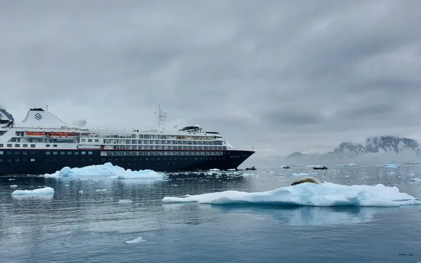 cruise ship Antarctica