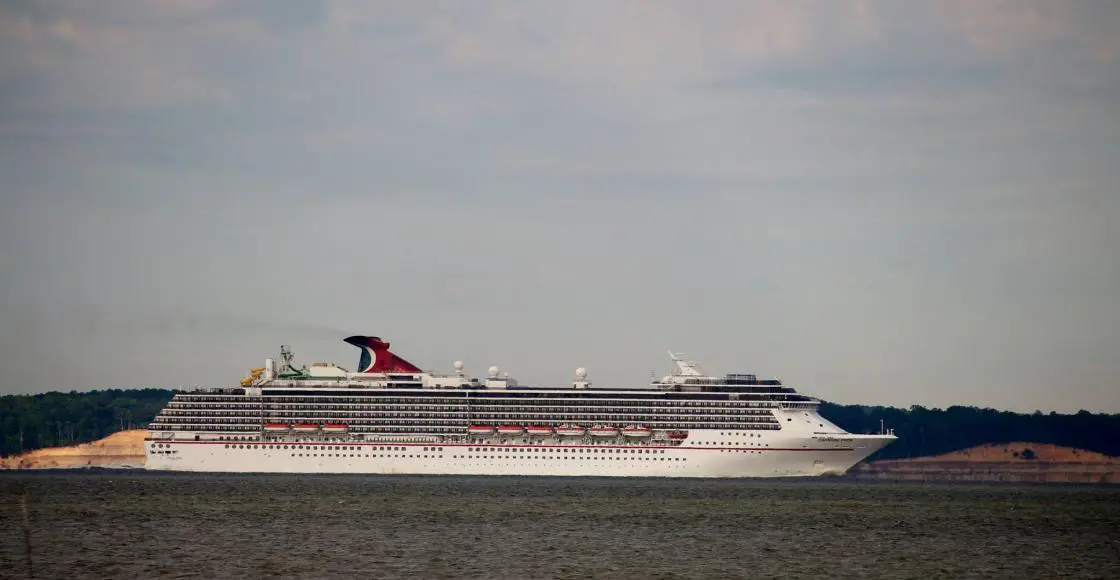 Carnival Pride cruise ship sailing to homeport