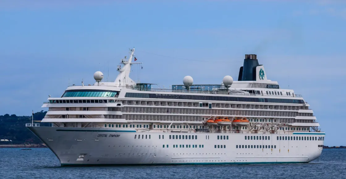 Crystal Symphony cruise ship sailing to homeport